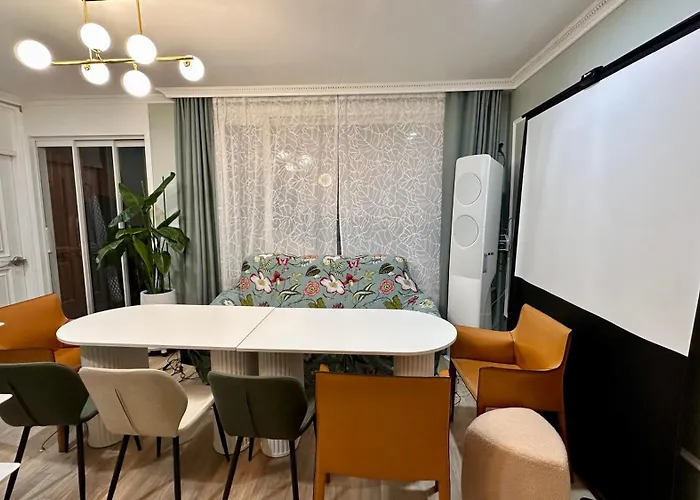 Homestay Shinnonhyun Dangam House