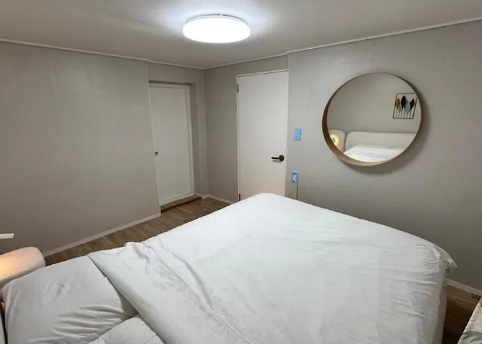 Homestay Shinnonhyun Dangam House Seoul
